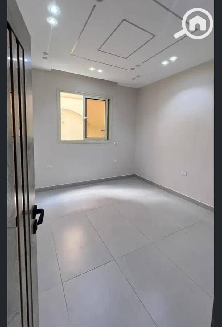 4 WhatsApp Image 2025-12-14 at 12.03. 58. jpeg