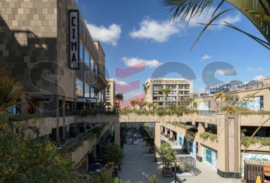 3 84c6a0f5-c73e-4395-938e-62e8a400c410. jpg