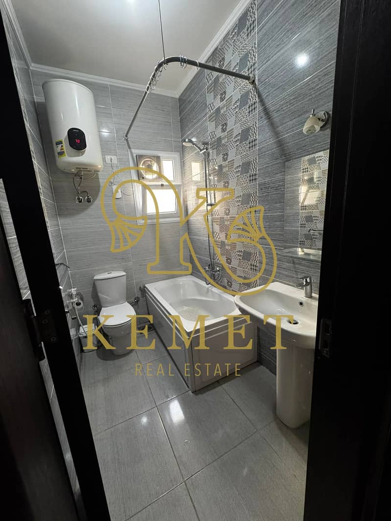 4 WhatsApp Image 2025-12-14 at 12.45. 13 PM (1). jpeg