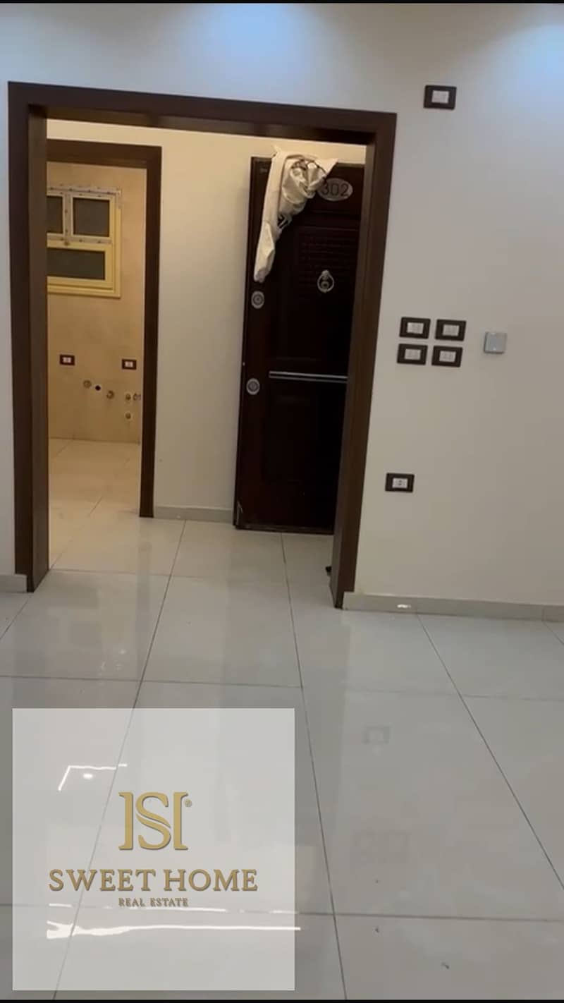 4 WhatsApp Image 2025-12-13 at 03.40. 13 (2). jpeg