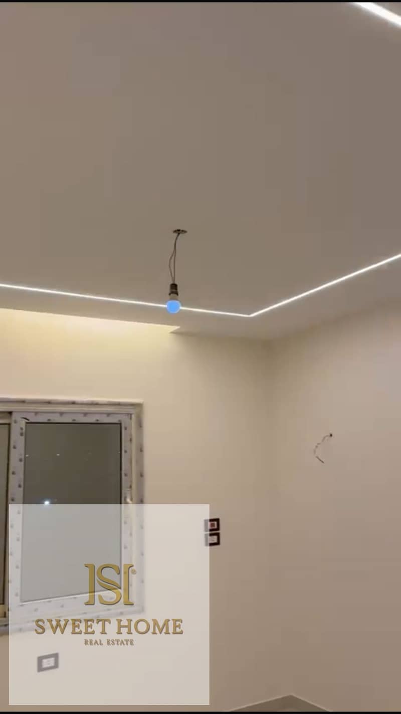 6 WhatsApp Image 2025-12-13 at 03.40. 14 (1). jpeg