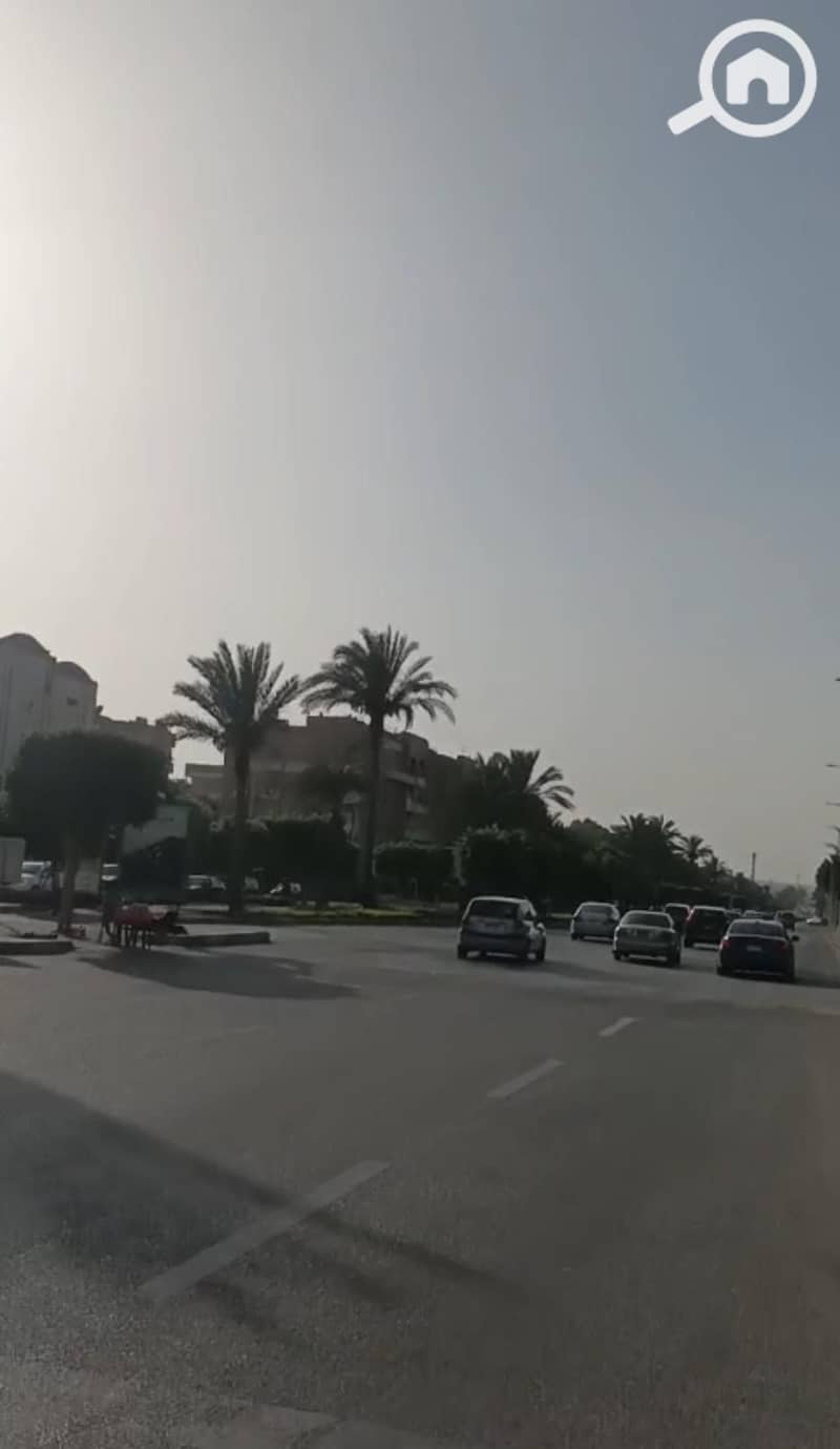 18 3e97b2d2-9595-4d33-9cf8-aa577ebdfbdb. jpg