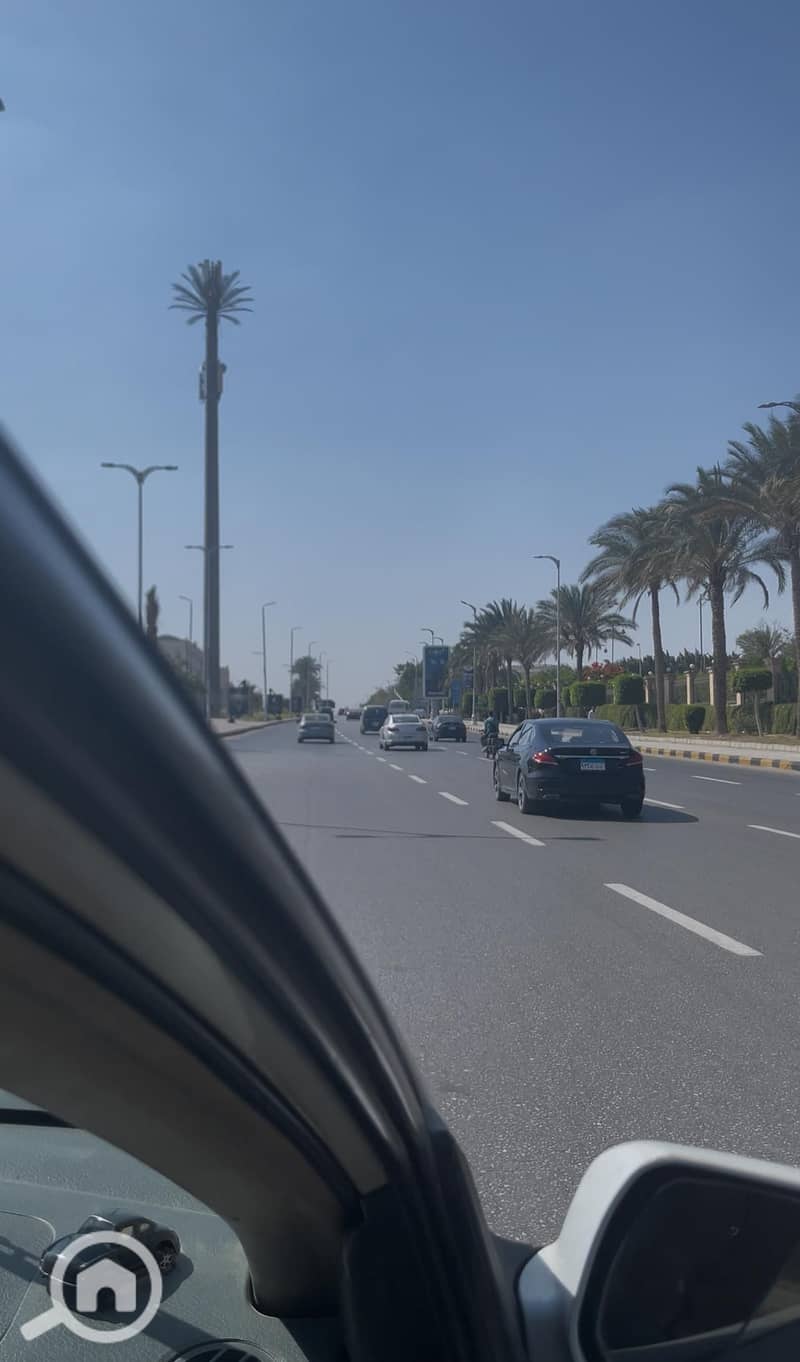 30 d0d14cbd-6bef-4ef3-834b-5bc0ec83c021. jpg