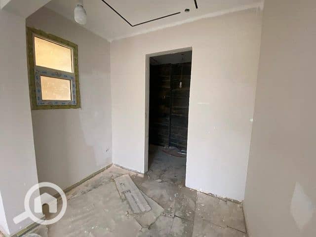 5 WhatsApp Image 2025-12-14 at 11.54. 20_38d03492. jpg