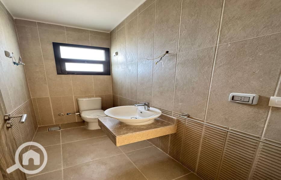 4 IMG-20251203-WA0003. jpg