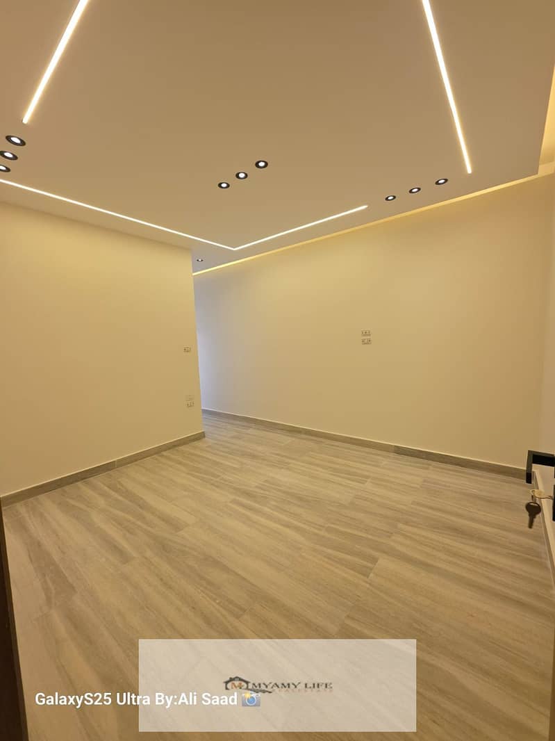 11 WhatsApp Image 2025-12-14 at 12.27. 08 PM (1). jpeg