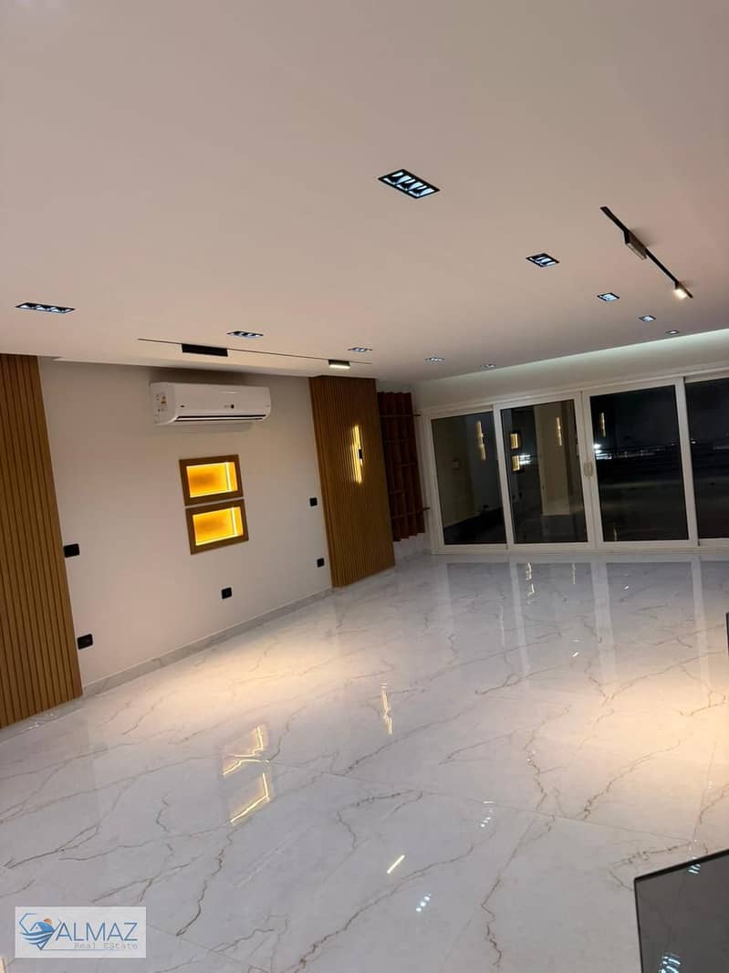 5 WhatsApp Image 2025-12-14 at 12.55. 23 PM (1). jpeg