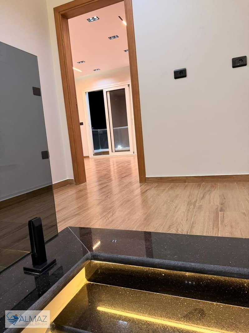 8 WhatsApp Image 2025-12-14 at 12.55. 22 PM. jpeg