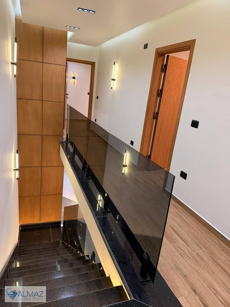 9 WhatsApp Image 2025-12-14 at 12.55. 20 PM (2). jpeg