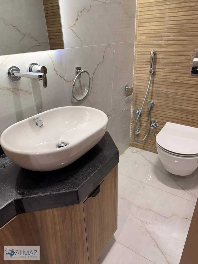 11 WhatsApp Image 2025-12-14 at 12.55. 21 PM (2). jpeg