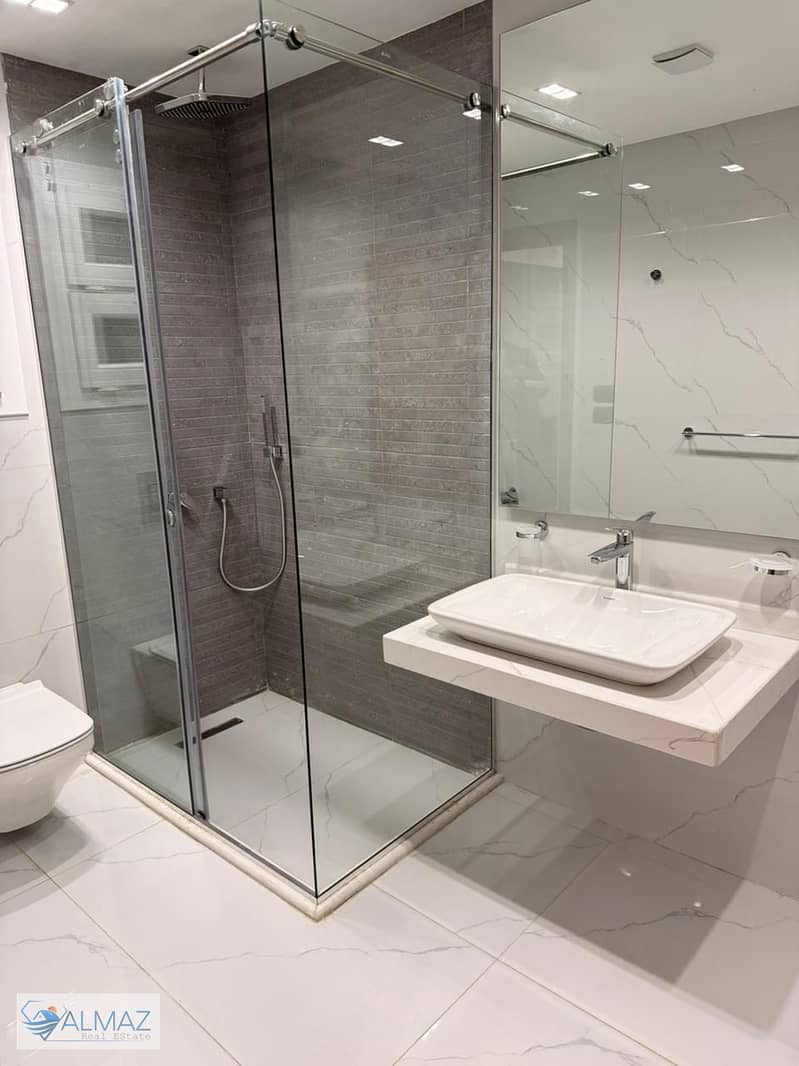 12 WhatsApp Image 2025-12-14 at 12.55. 21 PM. jpeg