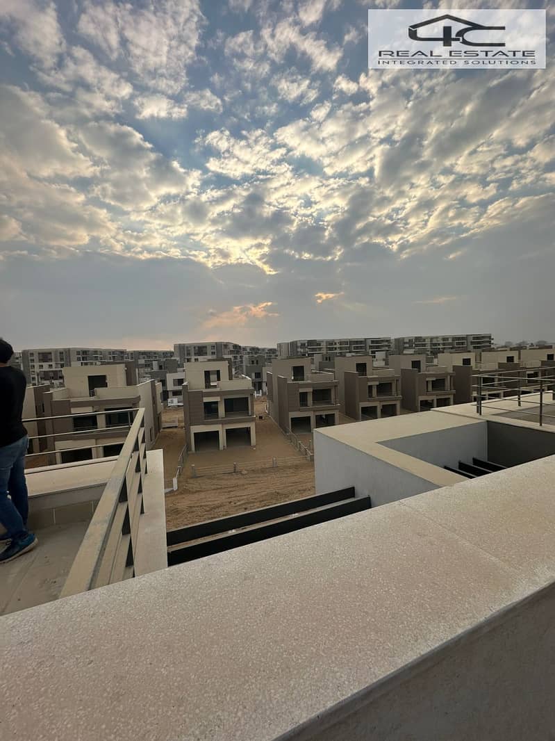 8 WhatsApp Image 2025-12-14 at 11.22. 49 AM (6). jpeg