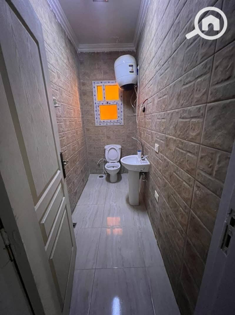 6 WhatsApp Image 2025-12-14 at 12.59. 59 PM (1). jpeg