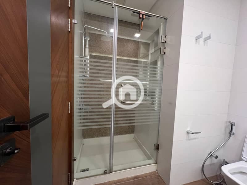 14 WhatsApp Image 2025-12-13 at 12.06. 47 (3). jpeg