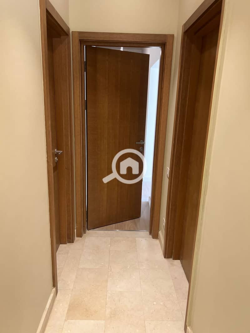 88e70b72-0d15-48ca-a358-3835105e4421. jpg 88e70b72-0d15-48ca-a358-3835105e4421. jpg