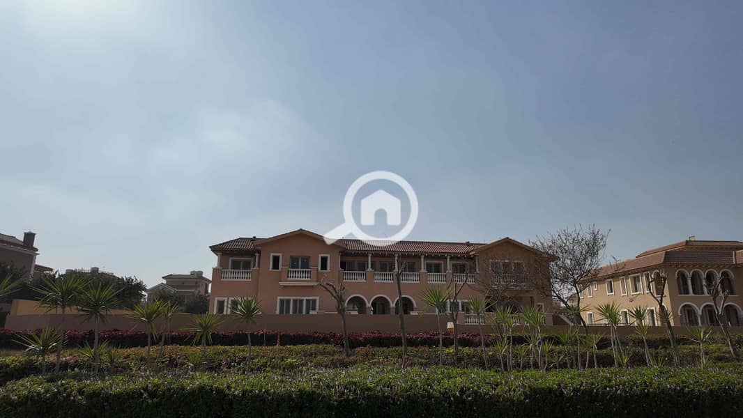 4 24205de0-45e0-4dc0-953b-9d474bfe5cd5. jpg