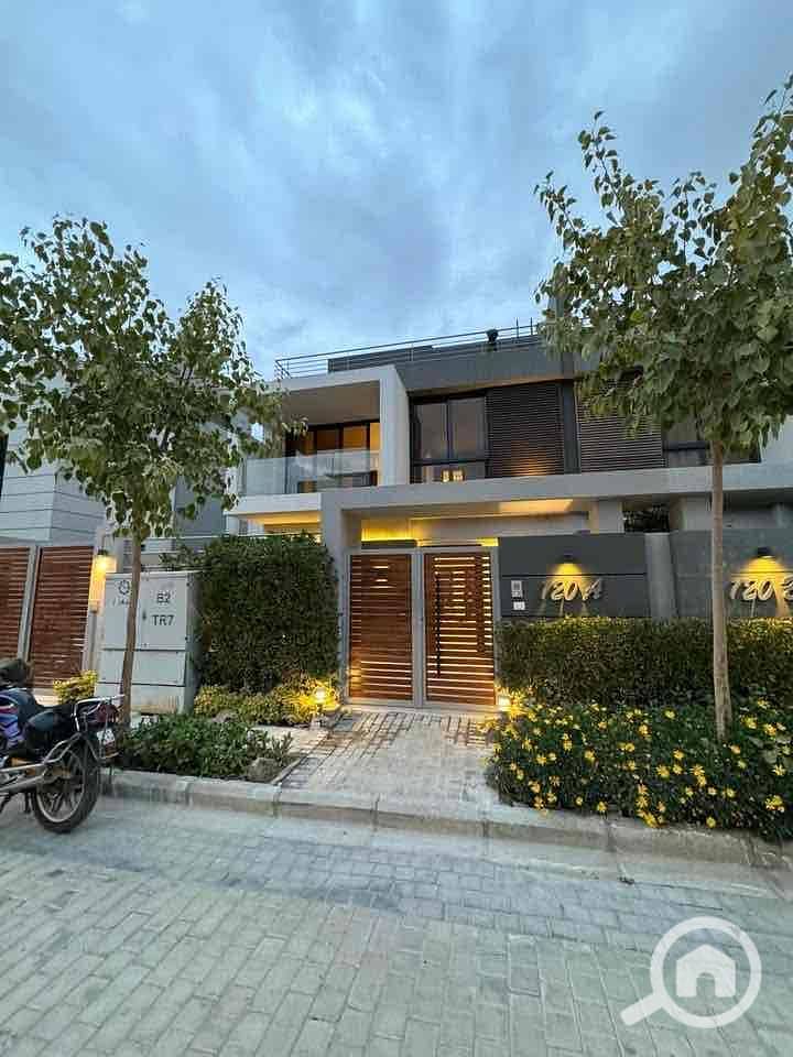 IMG_9557. jpg IMG_9557. jpg