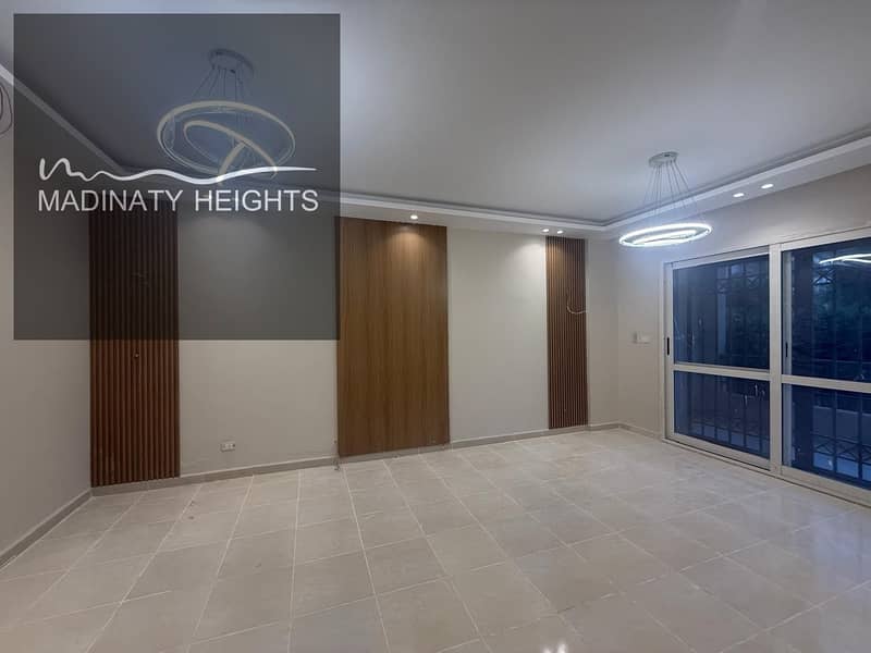 3 WhatsApp Image 2025-12-13 at 13.52. 53_cd7b8d5d. jpg