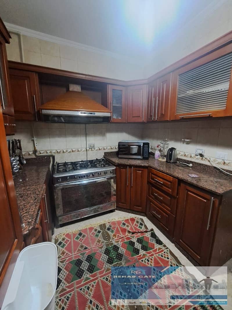 8 7407d7db-8d74-462e-8fda-efd7b24761e1. jpg