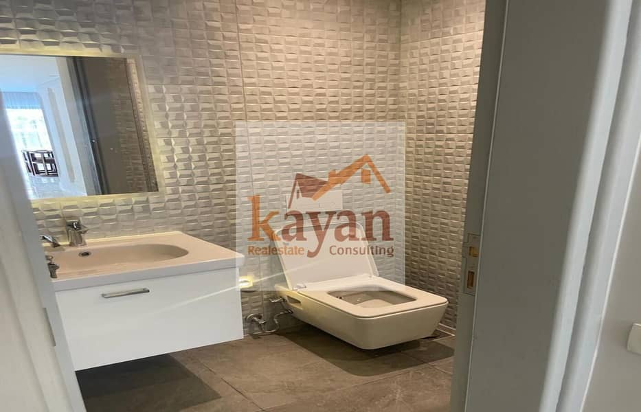 13 066efbf2-bcc8-4fc9-8de1-e889b386e49e. jpg