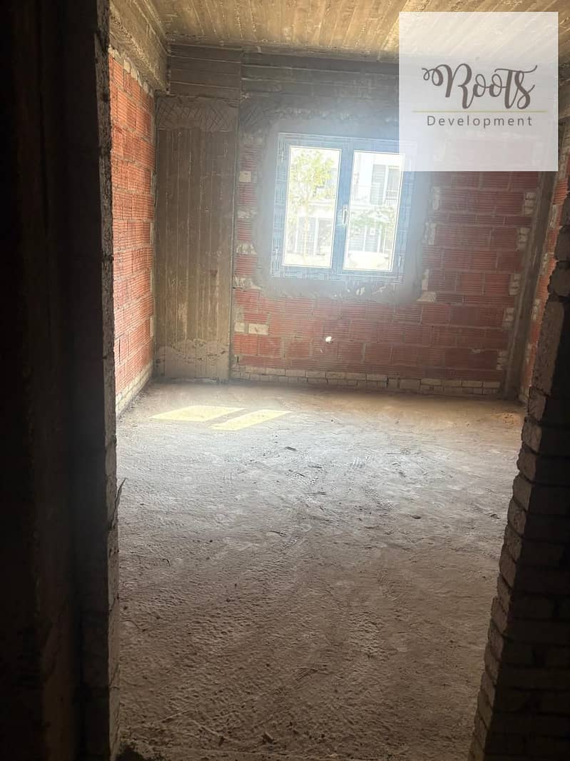 3 WhatsApp Image 2025-12-10 at 09.42. 16. jpeg