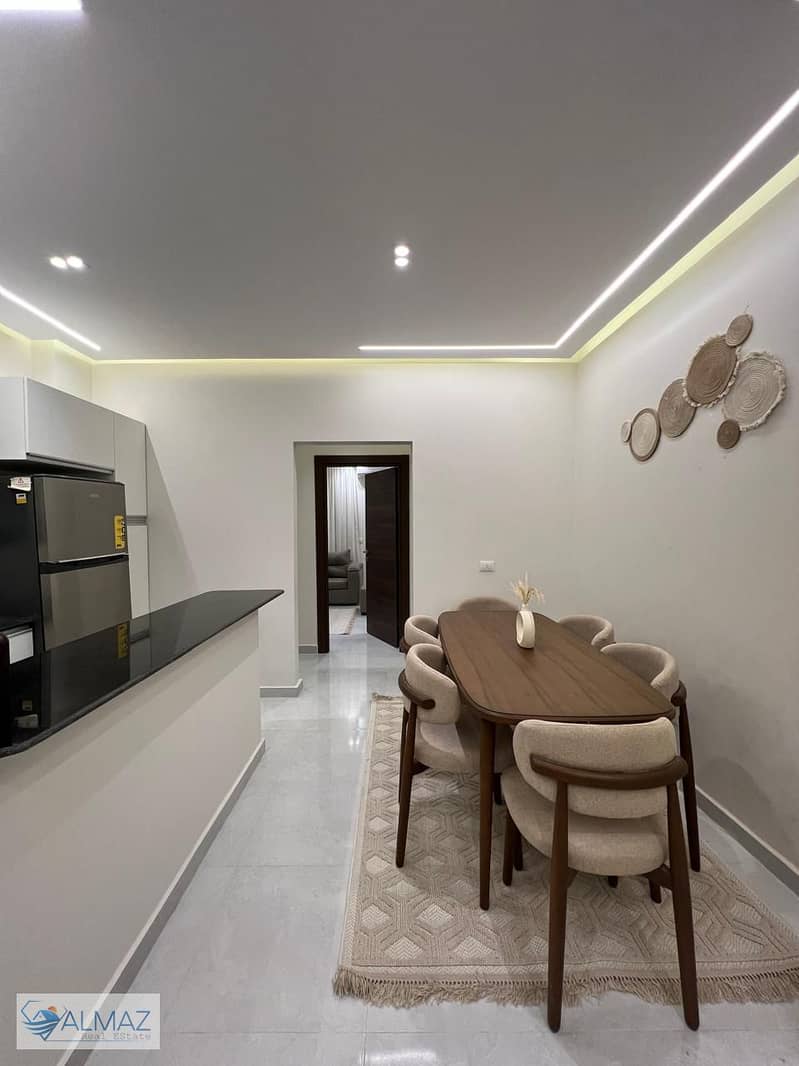 5 WhatsApp Image 2025-12-14 at 1.12. 09 PM (1). jpeg