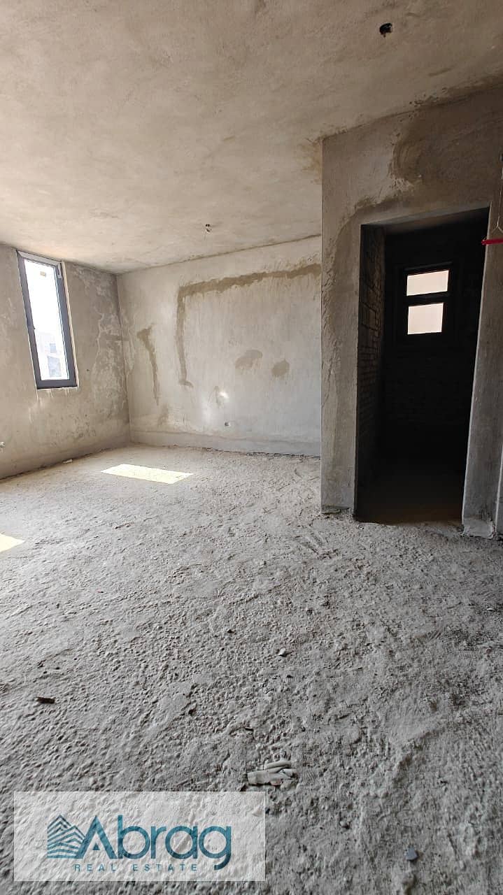 4 WhatsApp Image 2025-10-28 at 12.38. 22 PM (1). jpeg