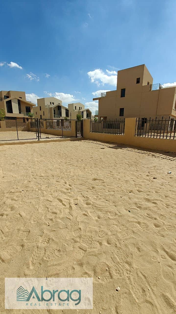 8 WhatsApp Image 2025-10-28 at 12.38. 27 PM. jpeg