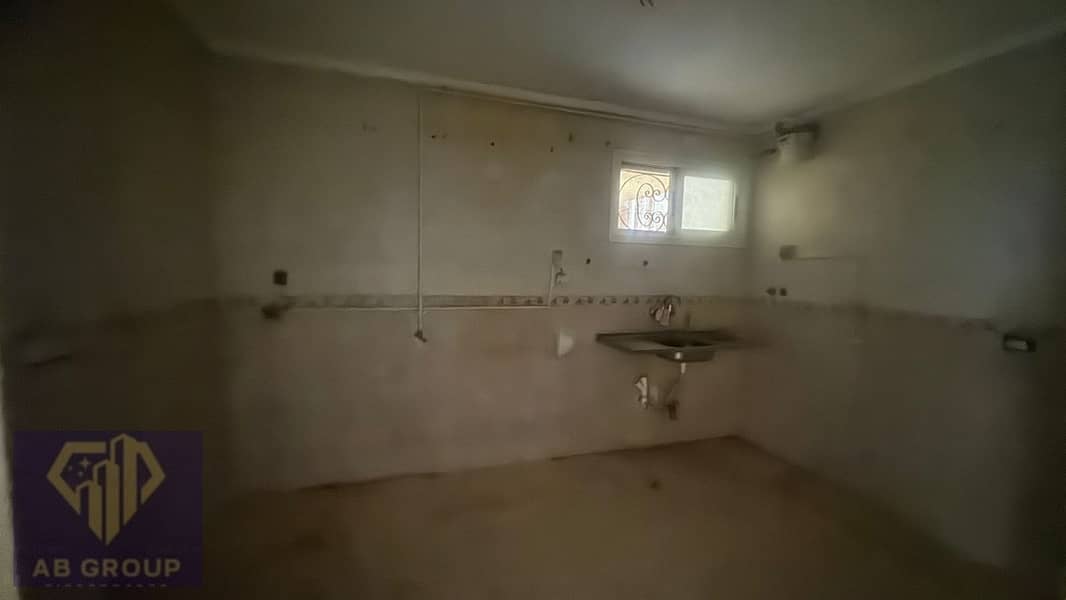 6 0b9775e6-1037-4434-be78-15b7d3957a07. jpg