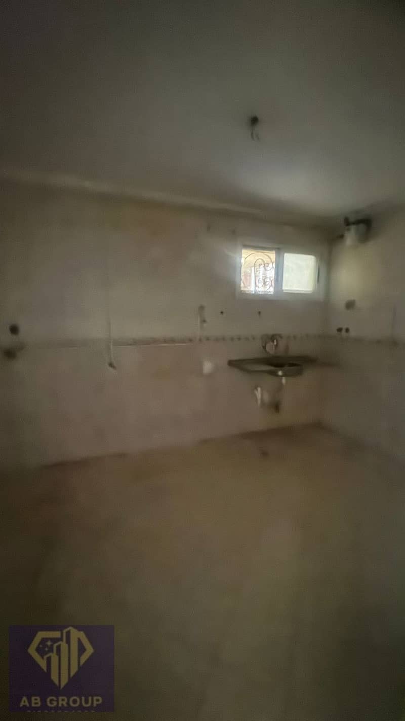 8 9c720a5b-454e-41a2-a7a9-df1625d055a6. jpg