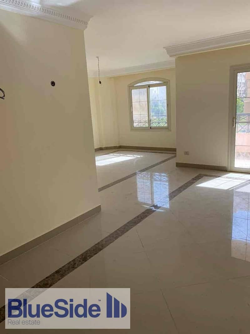 10 9759c161-3729-4dee-add9-71972755d024. jpg