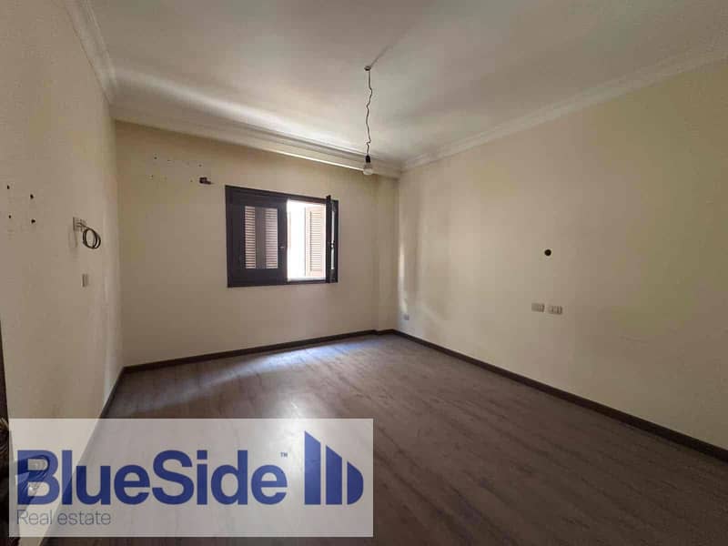 12 0d6a3c70-99fb-41b2-bf4f-1931ad3e2349. jpg