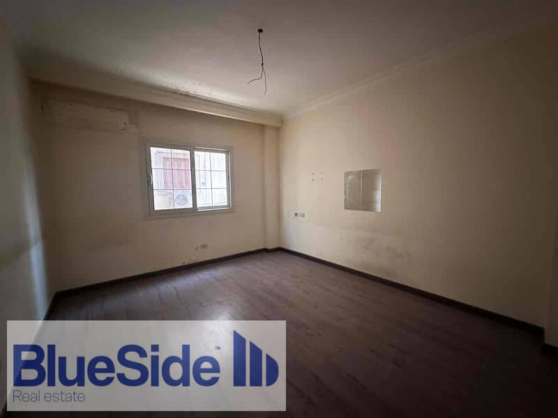 14 690aae61-dbe6-4036-a3fa-f24b5bdf85ef. jpg