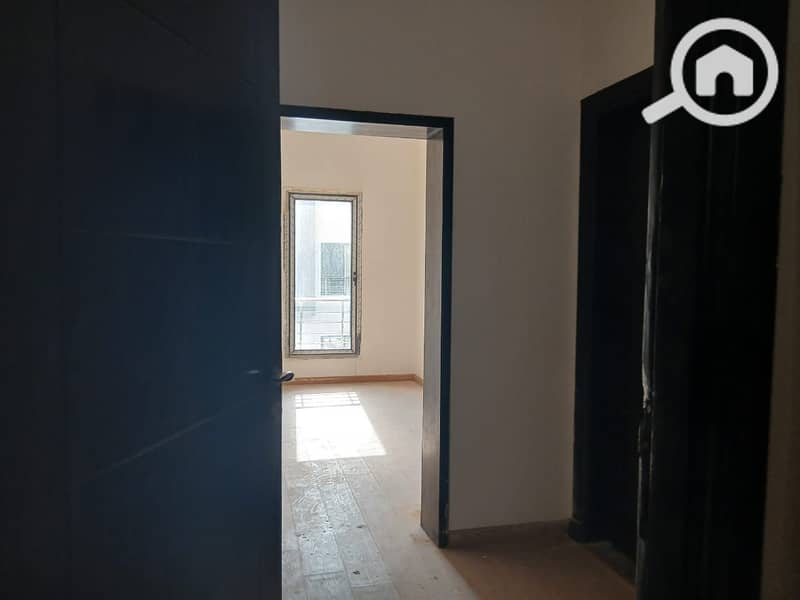 7 WhatsApp Image 2025-12-14 at 1.00. 59 PM. jpeg