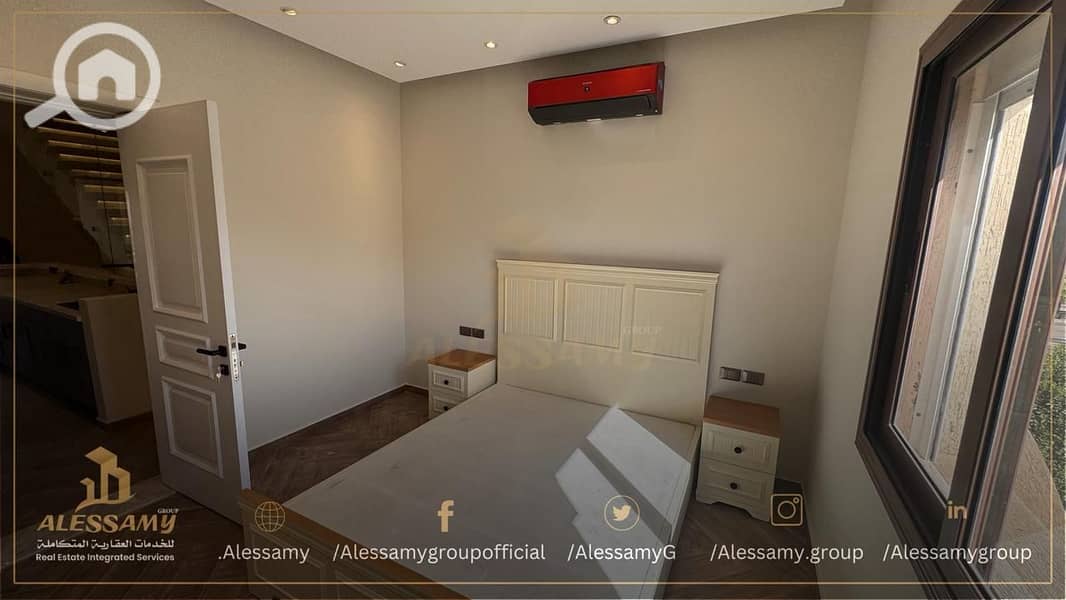 5 36df8b9b-b049-43f9-aaa7-2bfcc43afa94. jpeg