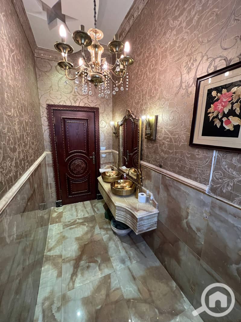 24 WhatsApp Image 2025-09-29 at 2.26. 58 AM (1). jpeg