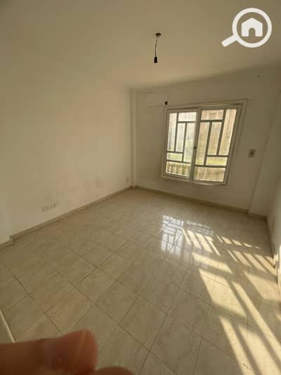 3 Bedroom Flat for Sale in New Cairo, Cairo - 36ef5b2d-c08f-4a76-8cd9-9a0daee5c5e5. jpeg 3 Bedroom Flat for Sale in New Cairo, Cairo - 36ef5b2d-c08f-4a76-8cd9-9a0daee5c5e5. jpeg
