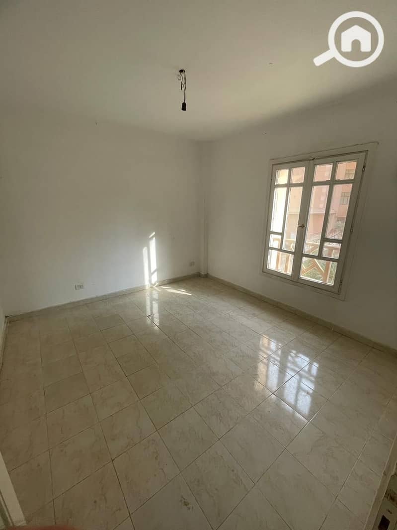 3 b96965ed-5d5e-4e24-9bed-ea4af8bb585e. jpeg