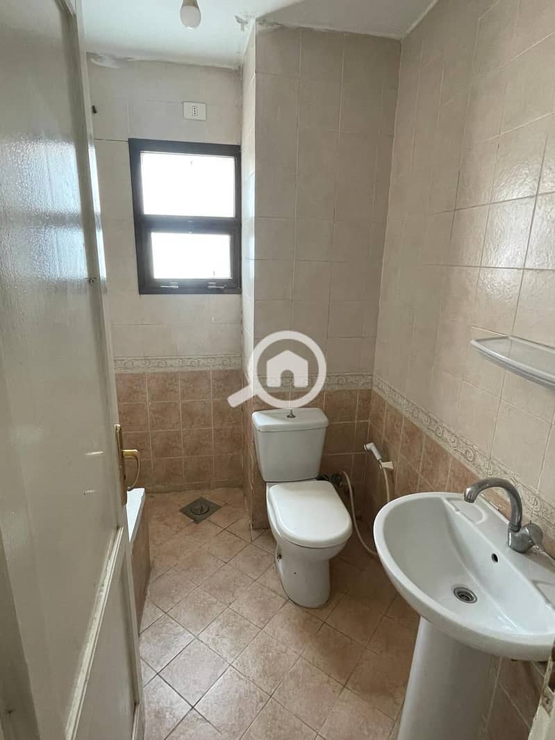 9 14f20879-5edf-4c52-8ea9-ddfcb5fa975d. jpeg