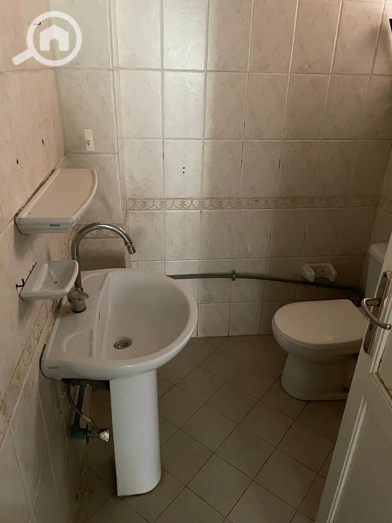 10 0b15d7ce-99da-404d-908a-39ef99323712. jpeg