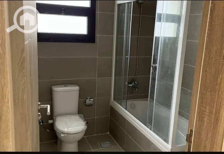 11 WhatsApp Image 2025-12-13 at 13.11. 38 (1). jpeg