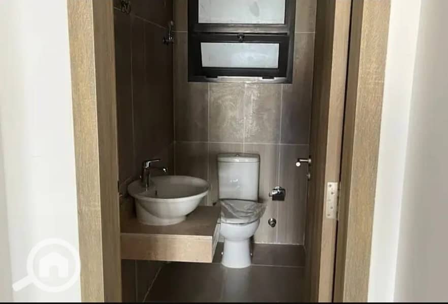 15 WhatsApp Image 2025-12-13 at 13.11. 36 (2). jpeg