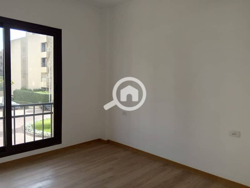 28 WhatsApp Image 2025-12-13 at 13.11. 32 (2). jpeg