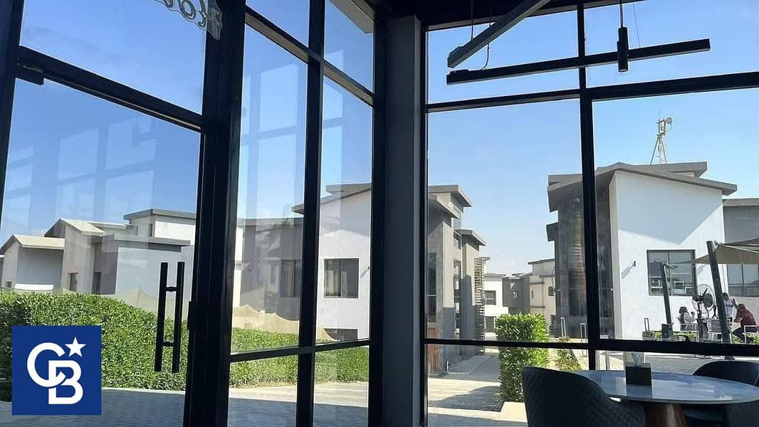 4 591330342_1987858282126673_4195646479402063347_n. jpg