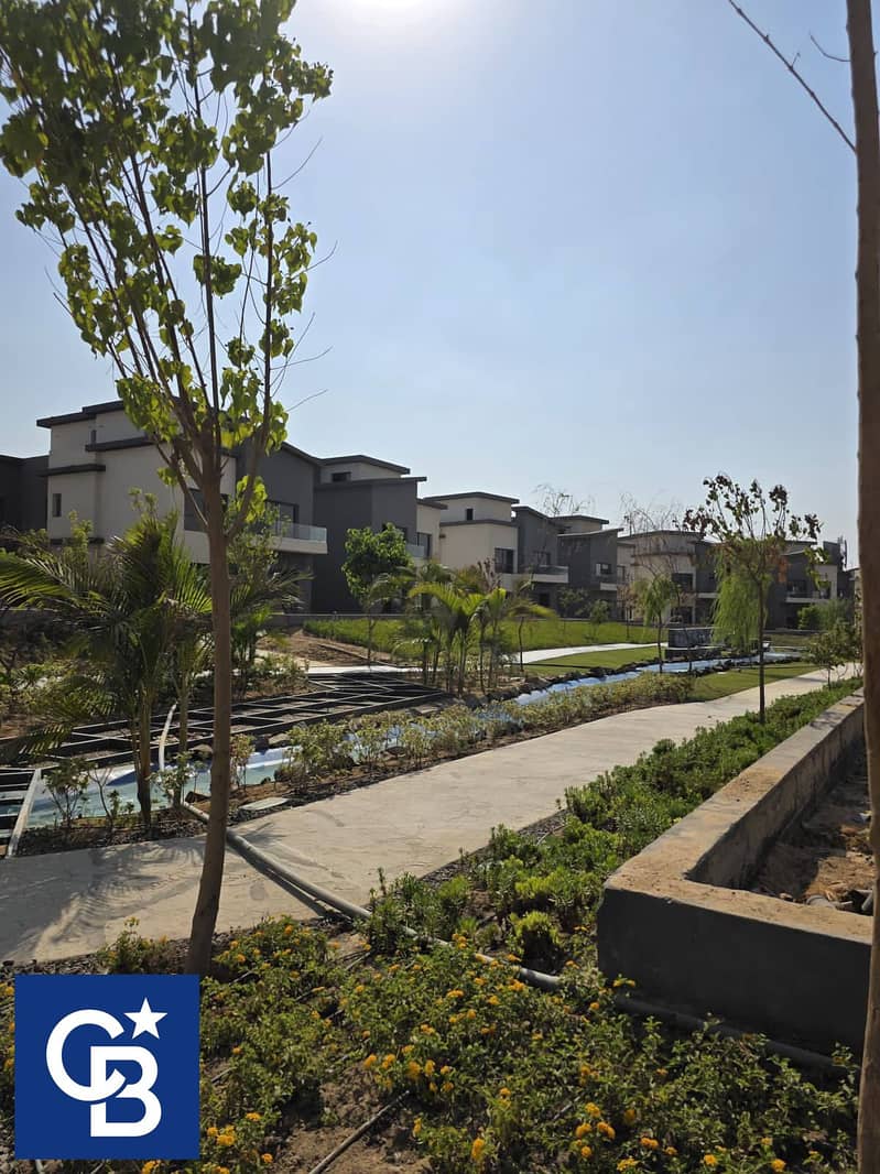 8 594077753_10235012084257632_4259583215858136891_n. jpg