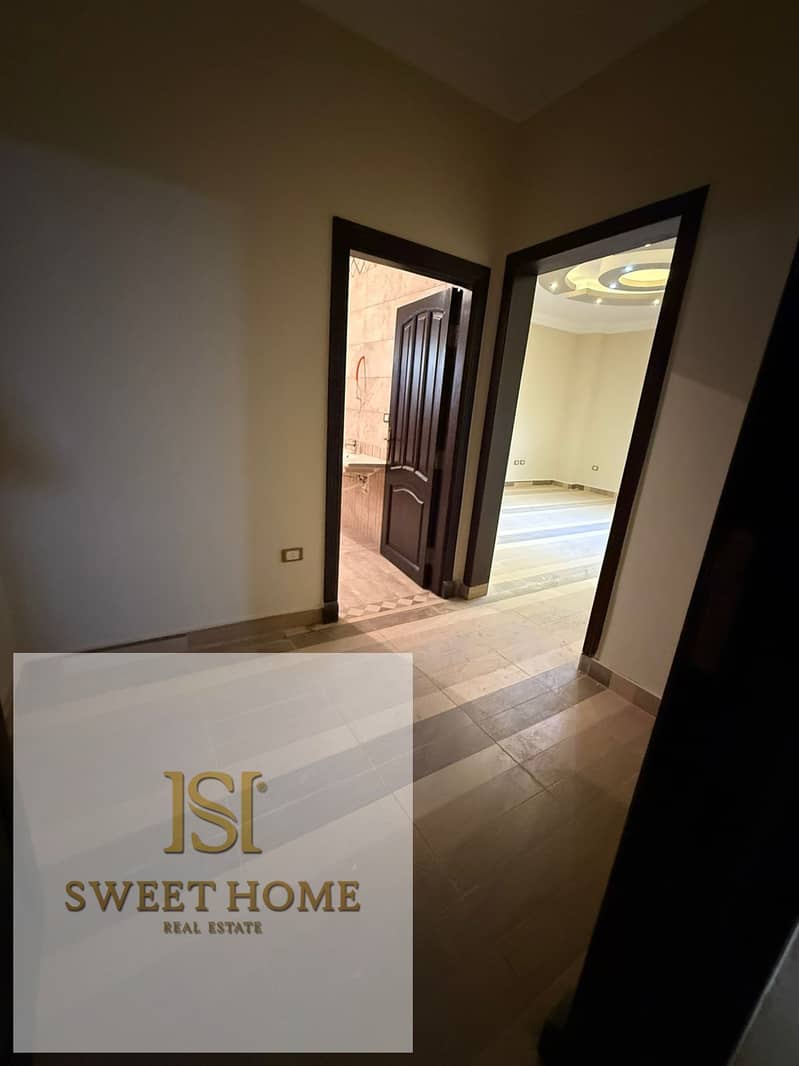 4 WhatsApp Image 2025-12-13 at 03.39. 20 (2). jpeg