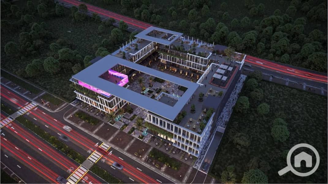 7 Pyramids plaza (6). jpg