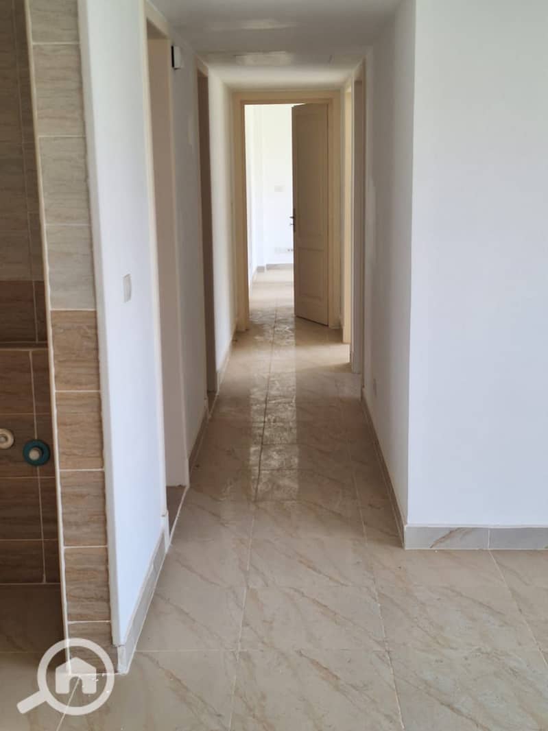 14 a69b3396-4bd6-4c29-8356-ebe74aa84fd8. jpeg