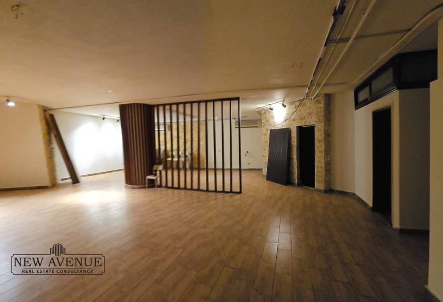 6 163ca0d4-4d59-4f2b-a7f2-793890c6226a. jpg