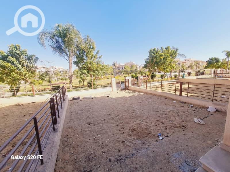 4 409e49f8-9a80-418a-9072-5a06fffd7c42. jpeg